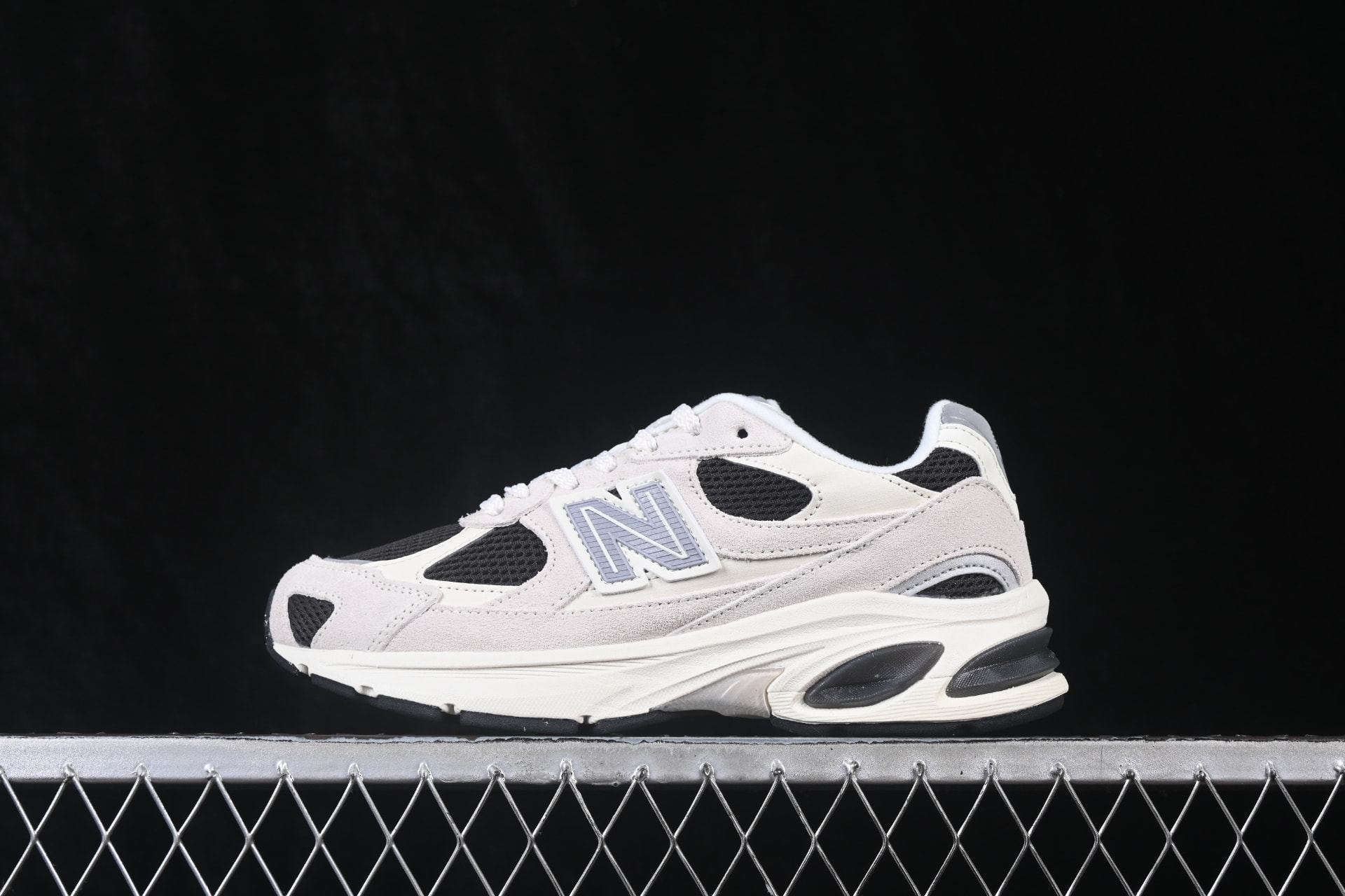 New Balance 2010 — Gris / Blanc / Noir