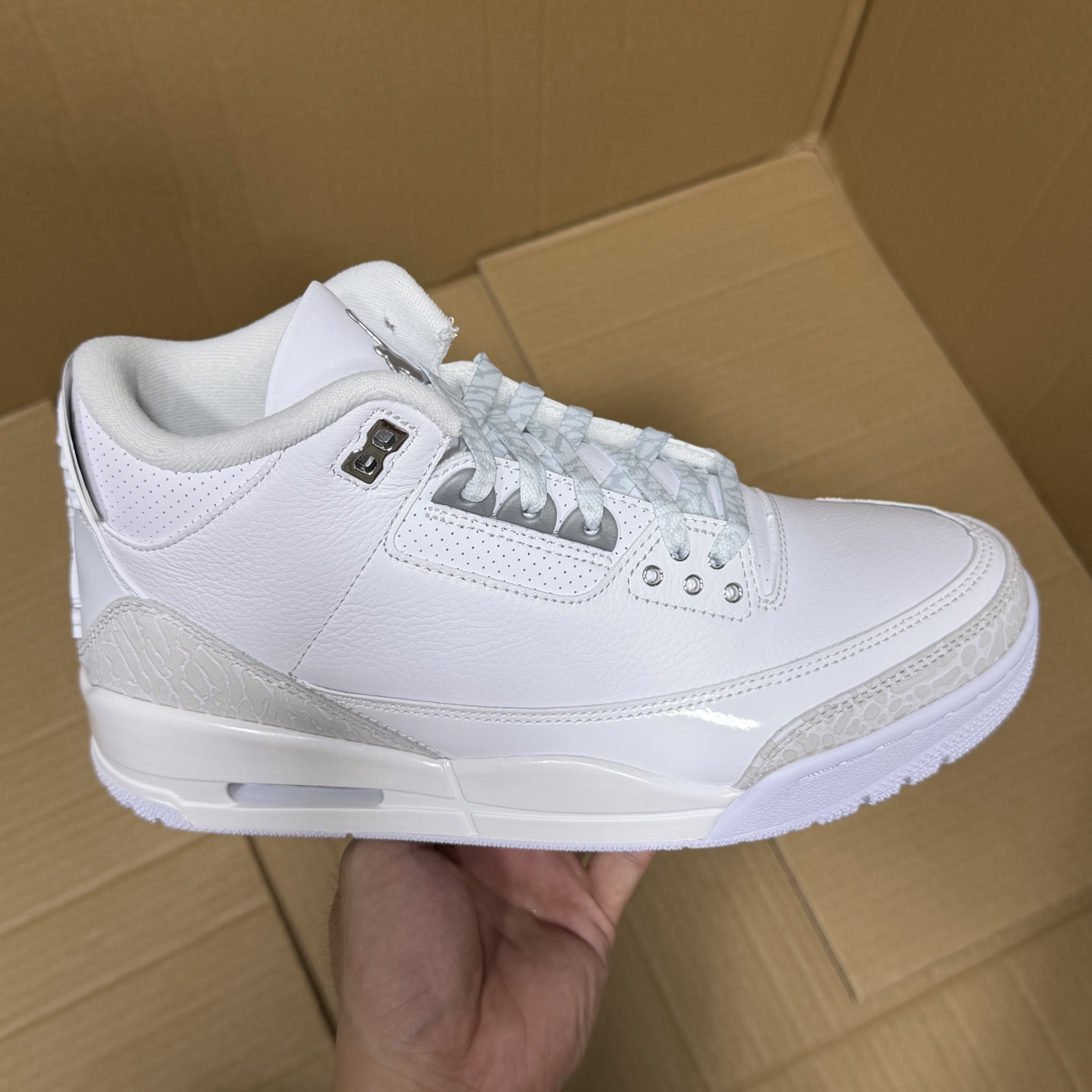 Air Jordan 3 — Blanc intégral « Pure White »