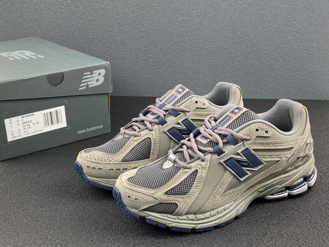 New Balance 1906R